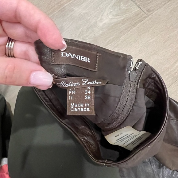 Danier Leather Brown Pencil Skirt - Picture 2 of 3